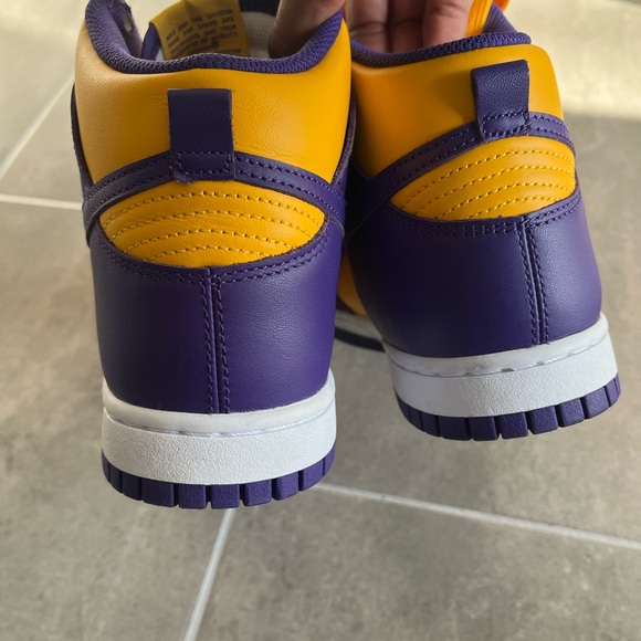 Nike Dunk High Retro Lakers Sneakers Men’s Size 8.5 Good Condition - Picture 5 of 9